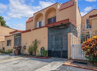 818 W 38th Ter #20, Hialeah, FL 33012