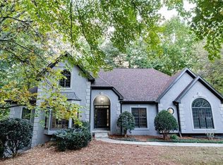 198 Colonial Dr, Woodstock, GA 30189