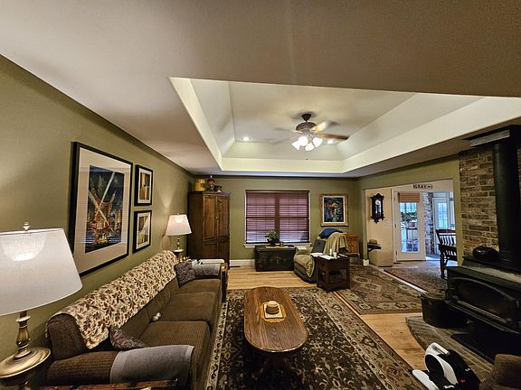 3rd image of 29225 Fern Drive