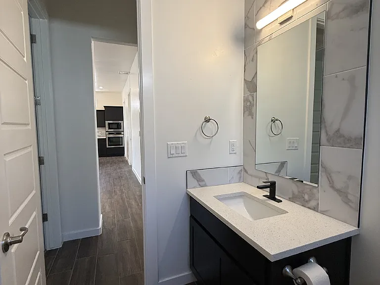 13389 Carterton Ave — Photo 50