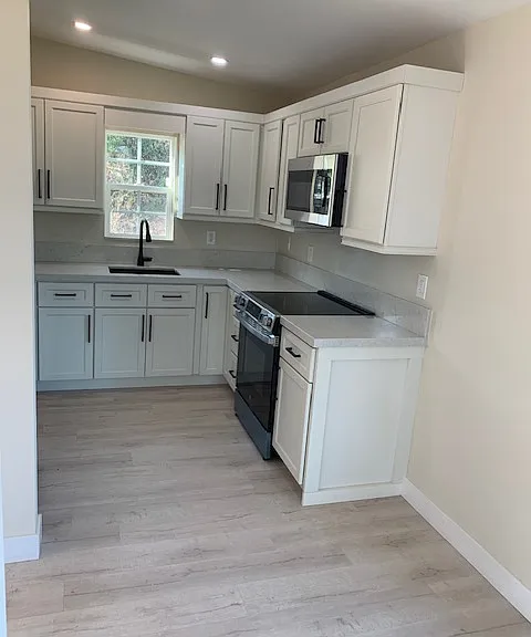 Crestwind Dr — Photo 6