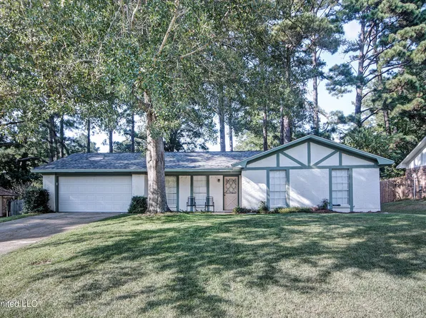 112 Fairdale Pl, Brandon, MS 39042