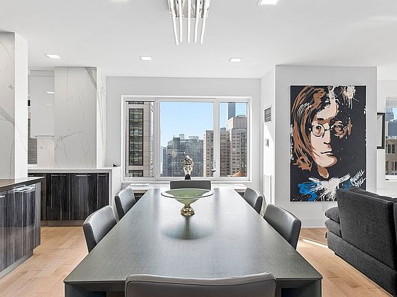 5th image of 425 E 58th St APT 33A