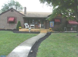 2402 Ivanhoe Ln, Wilmington, DE