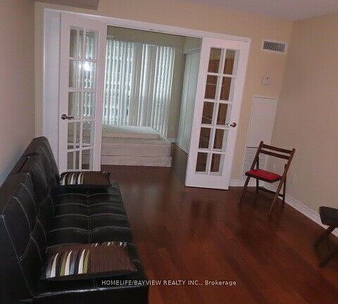 2nd image of 763 Bay St #1207