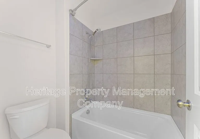 942 Blue Violet — Photo 26