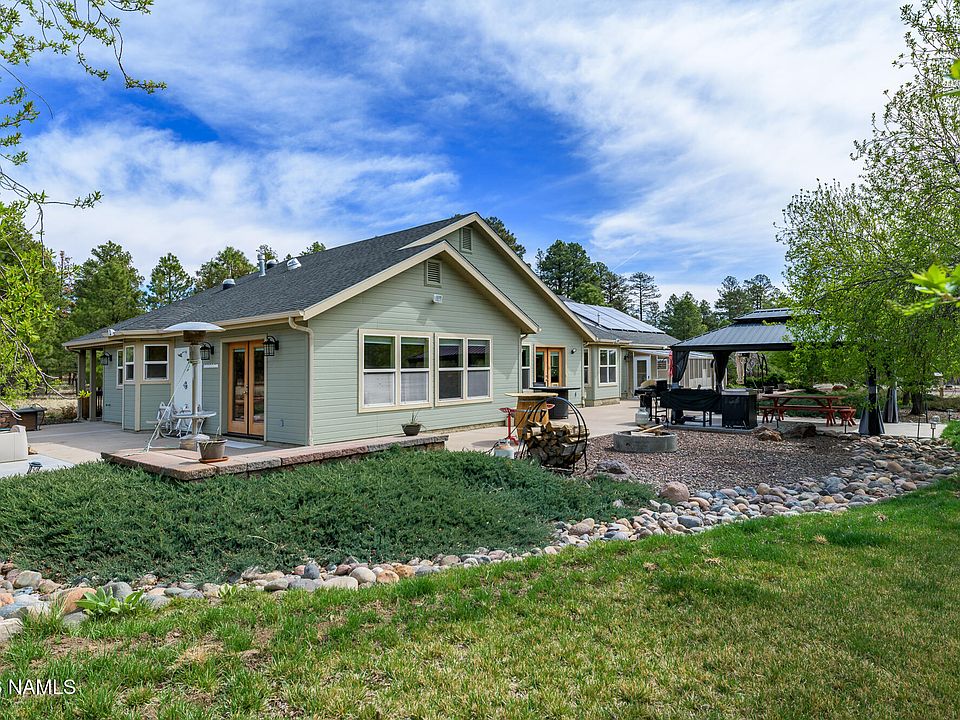 1st image of 7010 Vista De Oro
