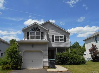 51 Melody Ln, Harriman, NY 10926