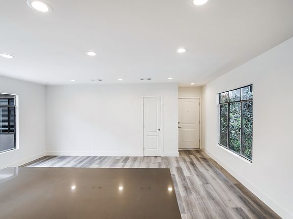 2nd image of 11725 Darlington Ave #8