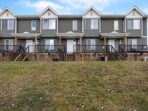 401 E Athabasca Ave #197, Wood Buffalo, AB T9J 0A1