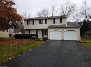 7771 Trefeathen Dr NE, Warren, OH