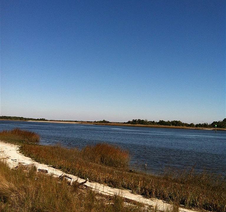 1132 S Seabreeze Rd, Wilmington, NC 28409 Zillow