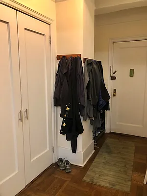 Rented by Buchbinder & Warren | media 25