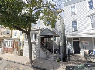 6119 Tyler Pl, West New York, NJ 07093