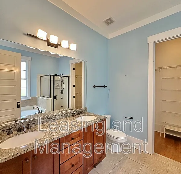 76 Alberta Ave — Photo 14