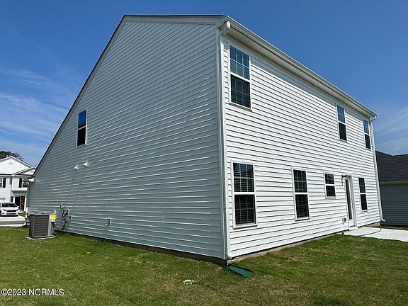3rd image of 4647 Slatestone Dr