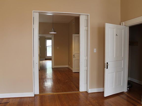 2nd image of 3341 Pennsylvania Ave