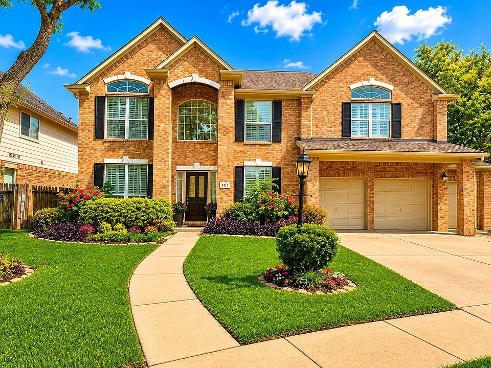 1st image of 8119 Moss Stone Dr