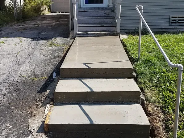 222 Wadsworth St, Syracuse, NY 13203