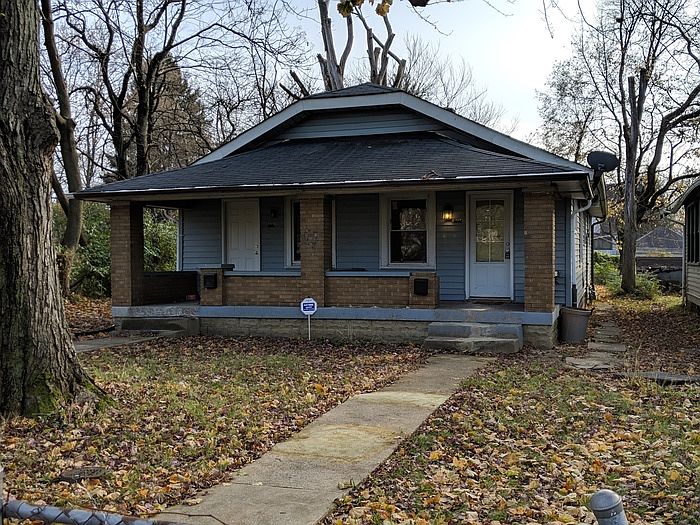 1st image of 1215 W 33rd St