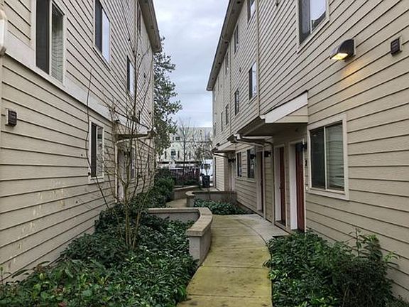 2nd image of 1155 Mill St #1157-7