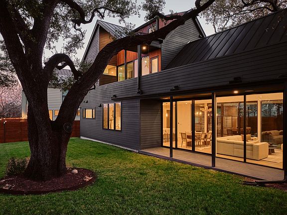 4th image of 3209 Clawson Rd