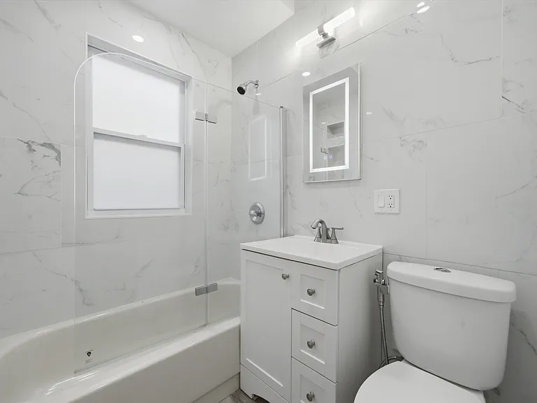 5725 W Giddings St #1 — Photo 7