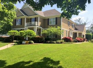 1839 Driving Park Rd, Wheaton, IL 60187