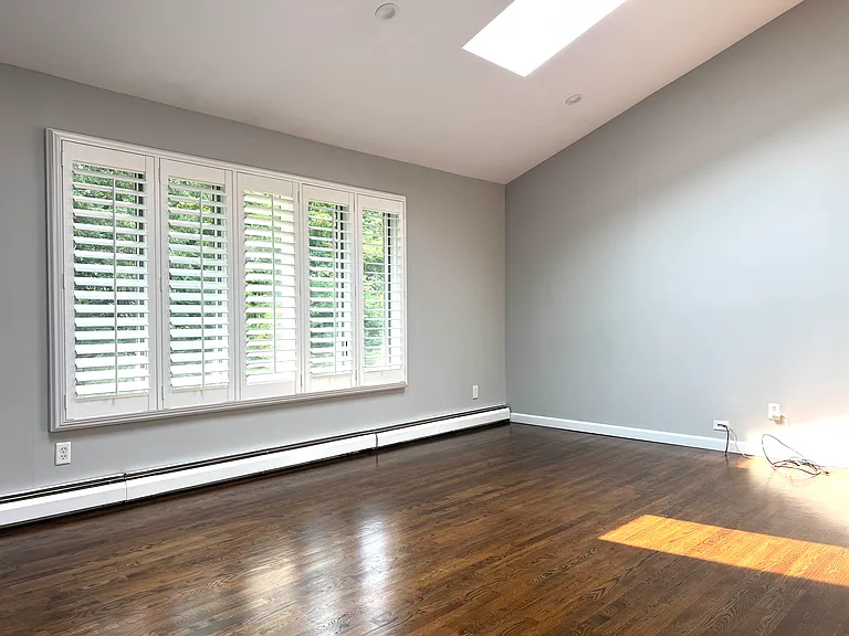 18 Melrose Ln — Photo 3