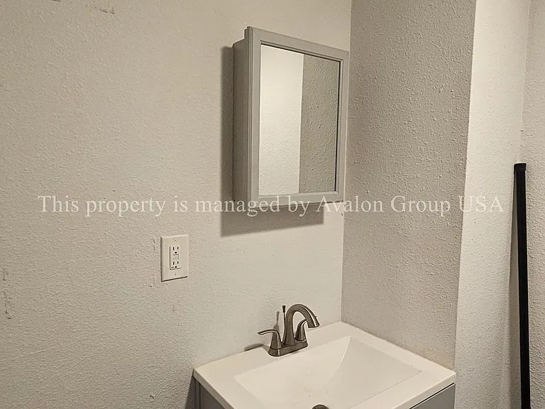 5708 Merrill Rd #6 — Photo 16