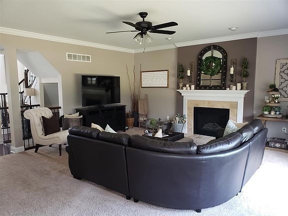 4th image of 1329 Oxley Ct