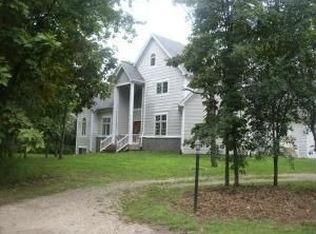 9005 Wildrose Ln, Marengo, IL 60152