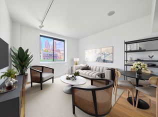 458 W 52nd St #B5, New York, NY 10019