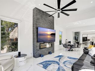 359 Sundial Cir #359, Pompano Beach, FL 33068