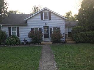 17702 Auburn Rd, Chagrin Falls, OH 44023