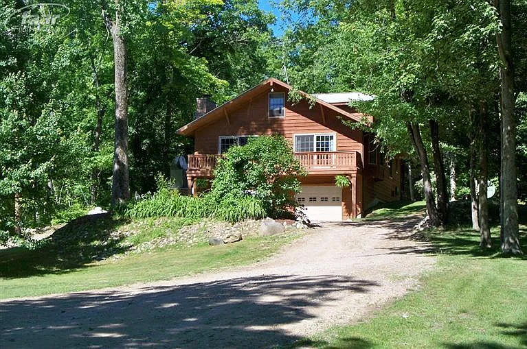 8049 Mabley Hill Rd photo 1