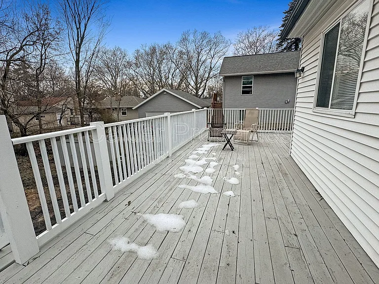 1712 Michigan St NE — Photo 19