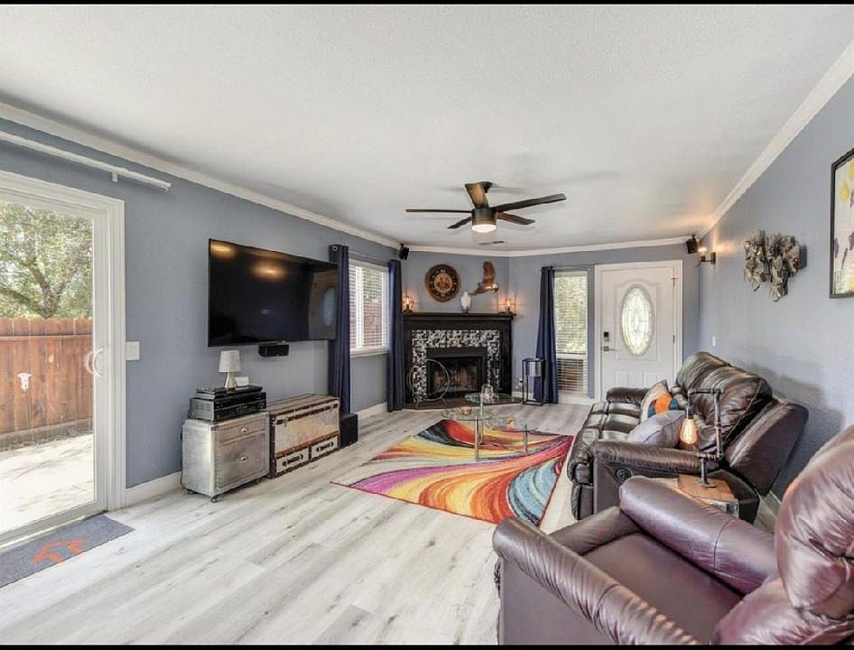 1st image of 323 Kipps Ln Unit B1