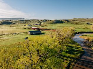 28 Thompson Creek Rd, Clearmont, WY 82835