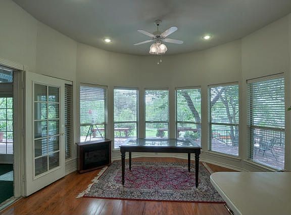5th image of 8619 Calviton Ct