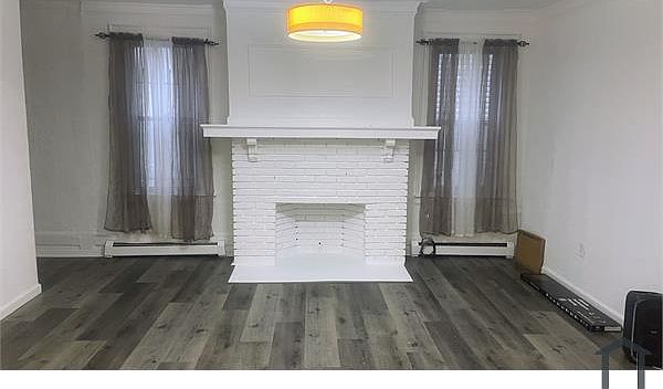 1st image of 105 Lyons Ave #107