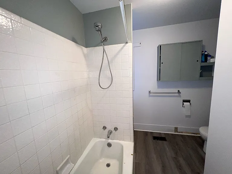 135 N 400 W — Photo 5