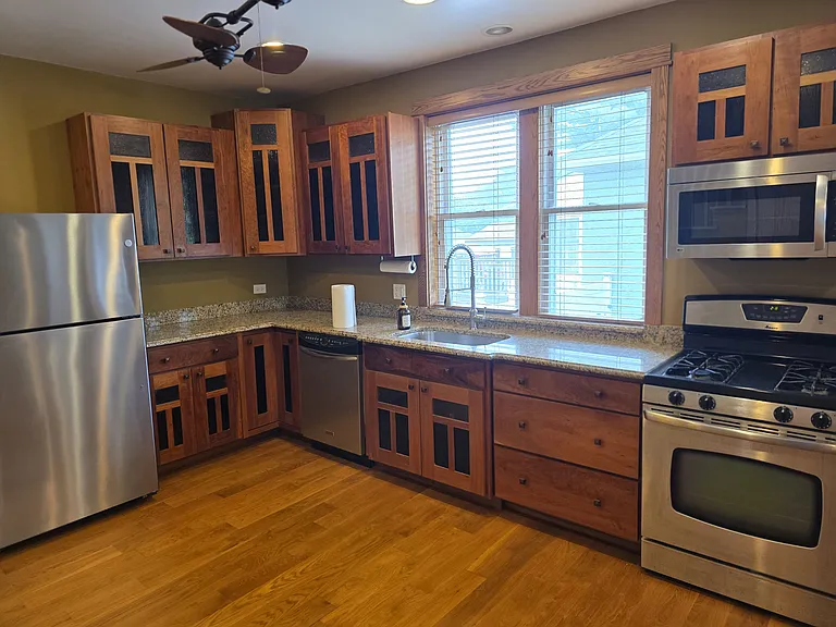 9123 Sherman Ave #2W — Photo 10