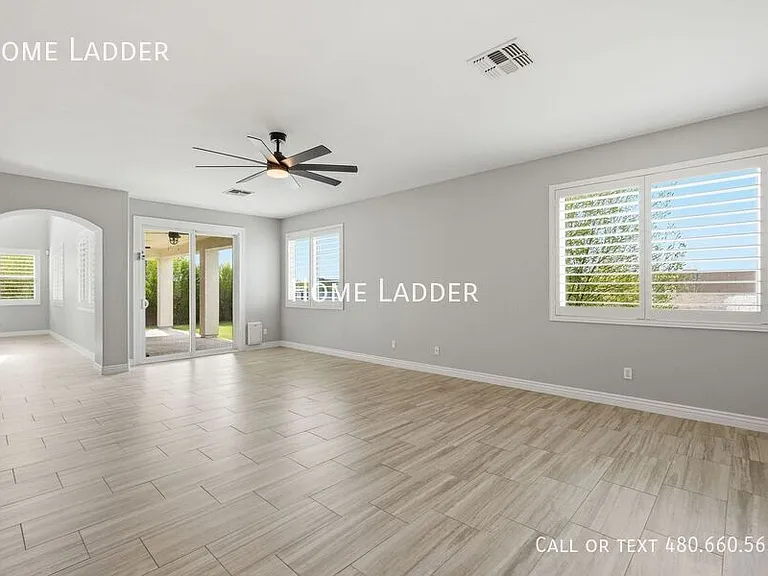 5623 E Dionysus Dr — Photo 10