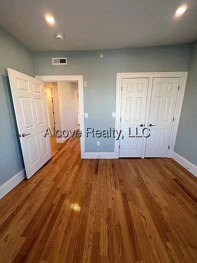 3 bed, 2.0 bath, $4,495 — Photo 3