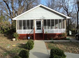 3511 Wayne Ave, Kansas City, MO 64109