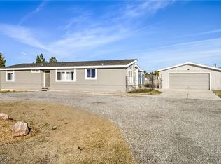 1700 E Heritage Dr, Pahrump, NV 89048
