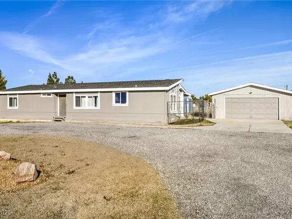 1700 E Heritage Dr, Pahrump, NV 89048