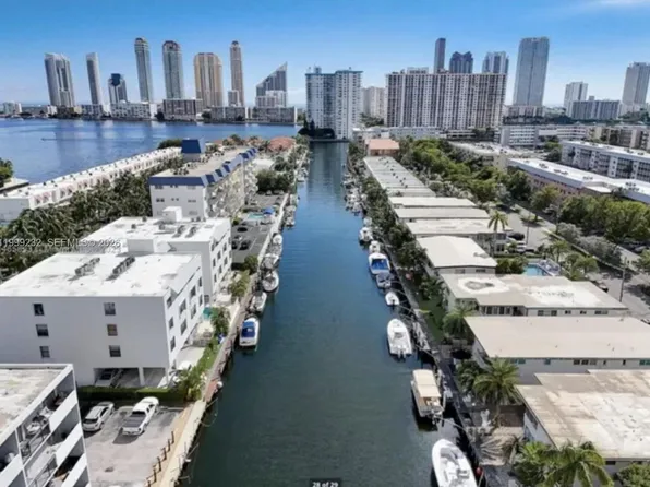 3681 NE 170th St APT 4, North Miami Beach, FL 33160