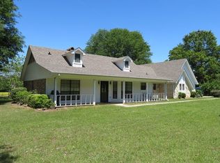 433 County Road 1201, Maud, TX 75567
